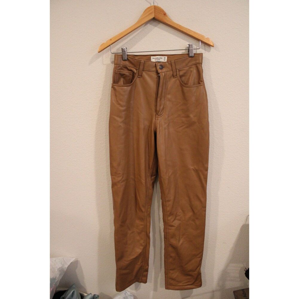 Abercrombie & Fitch 90s straight ultra high rise vegan leather camel tan size 26